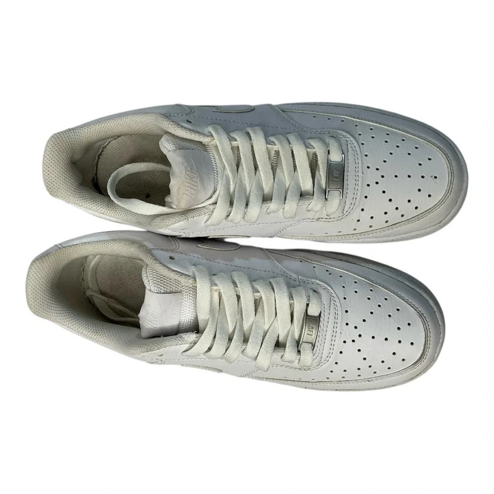 Nike 2022 Air Force 1 Low White Sneakers Men’s Size 8.5 - Picture 11 of 14